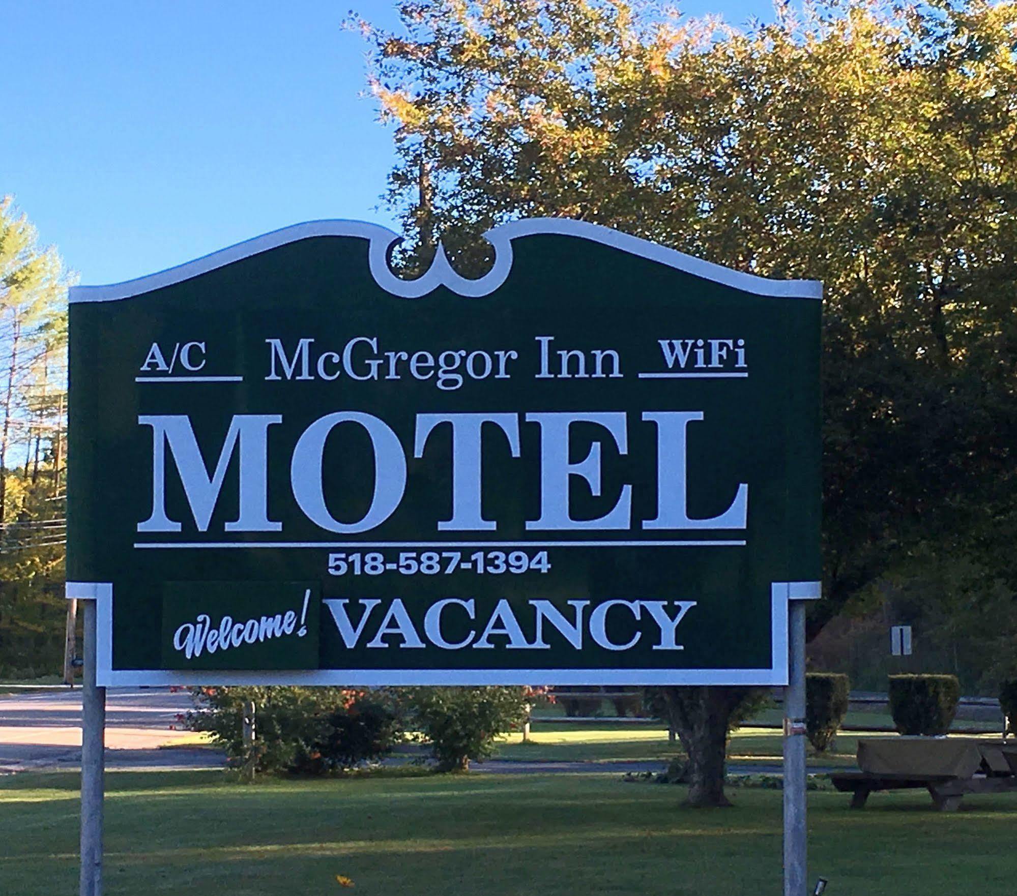 Mcgregor Inn Motel Wilton Bagian luar foto